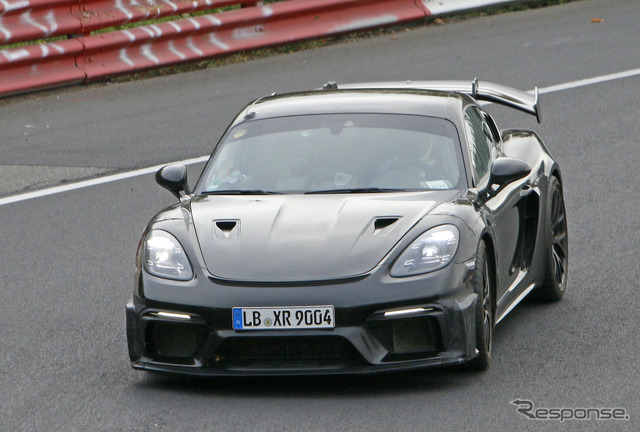 ポルシェ 718ケイマン GT4 RS プロトタイプ(スクープ写真)