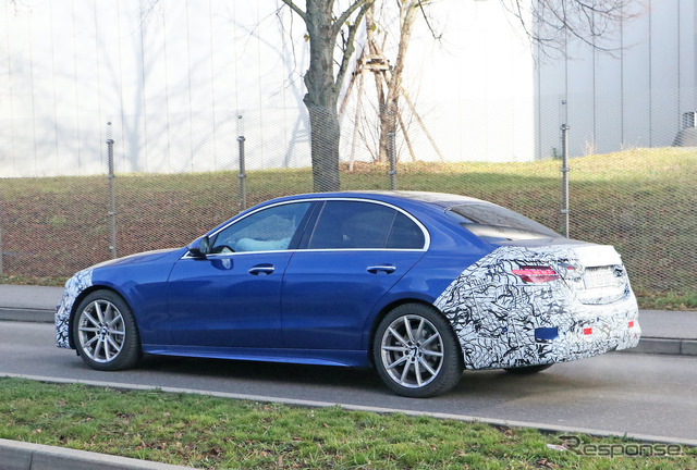 メルセデスベンツ Cクラス 次期型プロトタイプ(スクープ写真)