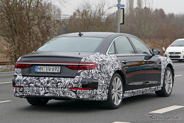 アウディ A8 改良新型プロトタイプ(スクープ写真)