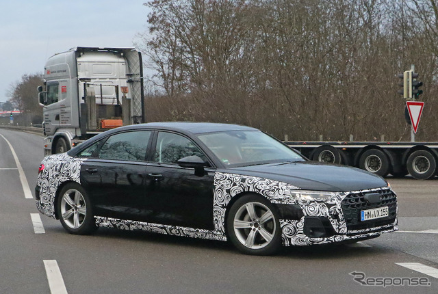 アウディ A8 改良新型プロトタイプ(スクープ写真)