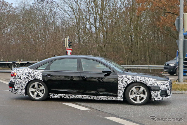 アウディ A8 改良新型プロトタイプ(スクープ写真)