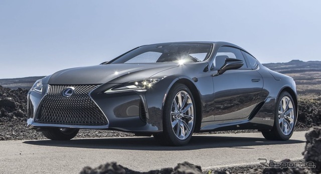 レクサス LC 500h の2021年モデル(北米仕様)