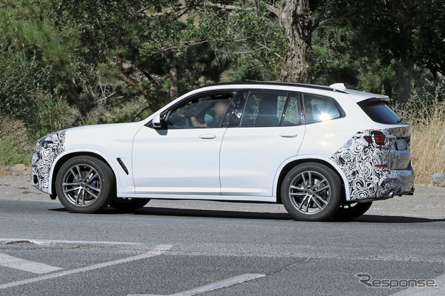 BMW X3 改良新型プロトタイプ(スクープ写真)