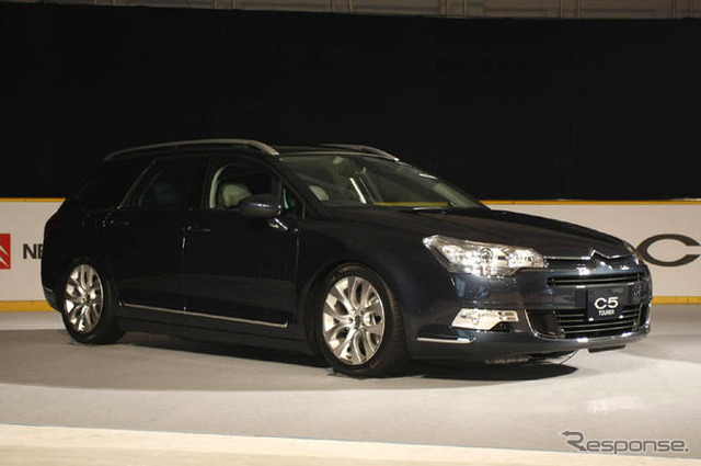 【シトロエン C5 日本発表】日本導入の仕様は? 鉄バネは来るのか?