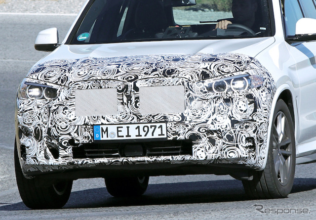 BMW X3 改良新型プロトタイプ(スクープ写真)