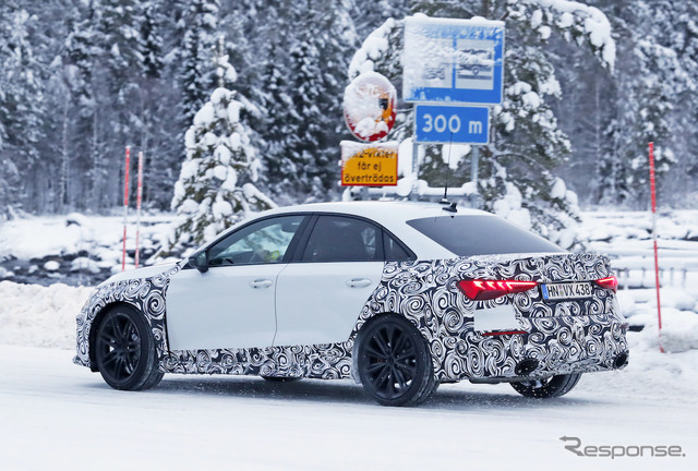 アウディ RS3 セダン 次期型プロトタイプ(スクープ写真)