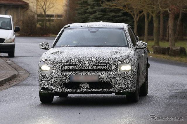 シトロエン C5 後継モデルのプロトタイプ(スクープ写真)