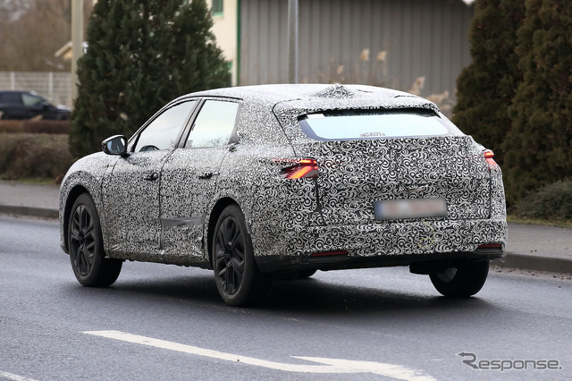 シトロエン C5 後継モデルのプロトタイプ(スクープ写真)