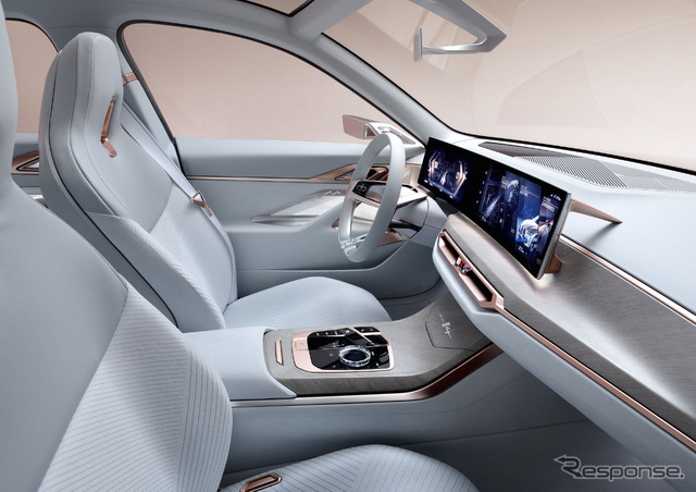 BMW コンセプト i4(参考)