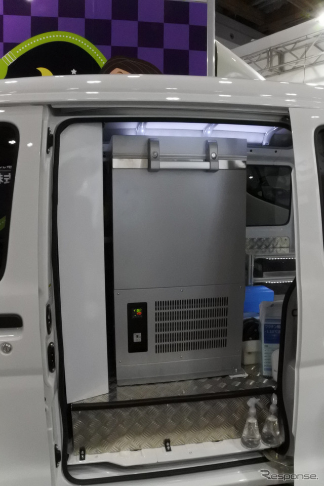 モビリティープラスの新型コロナウイルスワクチン輸送車両（オートモーティブワールド2021）