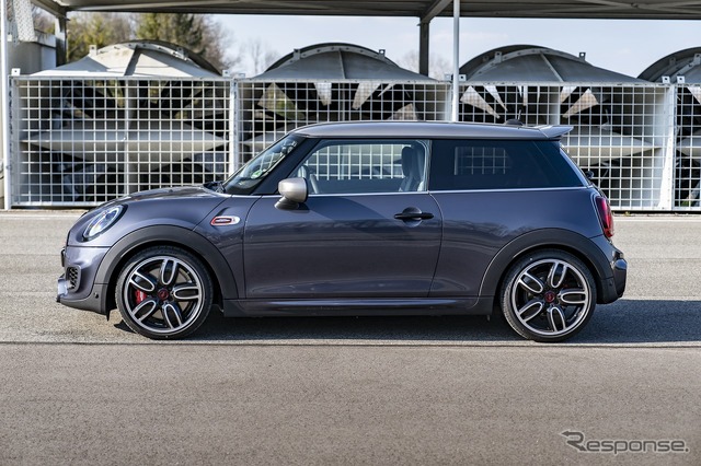 MINI ジョンクーパーワークスGPインスパイアードエディション