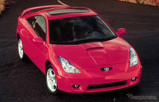トヨタ・セリカ北米仕様(2000年型)