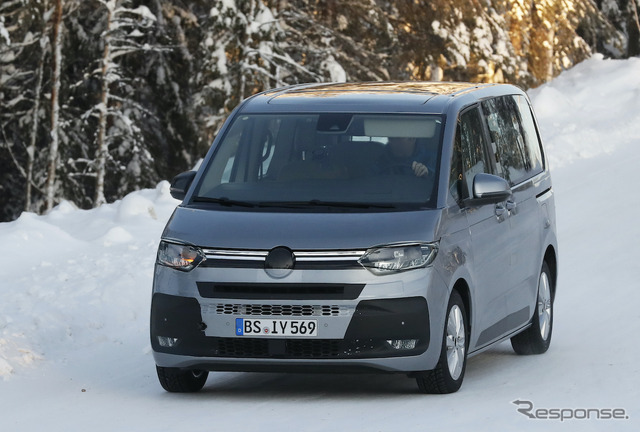 VW T7 市販型プロトタイプ（スクープ写真）