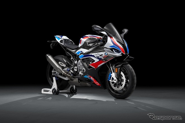 BMW M1000RR