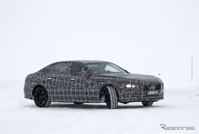 BMW 7シリーズ 次期型プロトタイプ(スクープ写真)