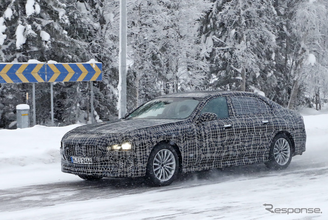 BMW 7シリーズ 次期型プロトタイプ(スクープ写真)