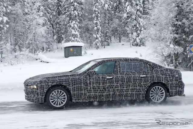 BMW 7シリーズ 次期型プロトタイプ(スクープ写真)