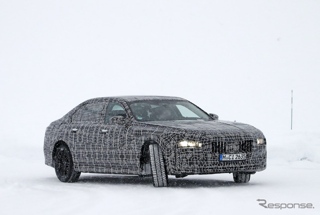 BMW 7シリーズ 次期型プロトタイプ(スクープ写真)