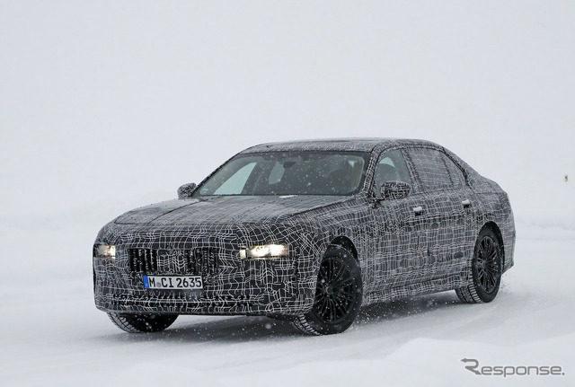 BMW 7シリーズ 次期型プロトタイプ(スクープ写真)