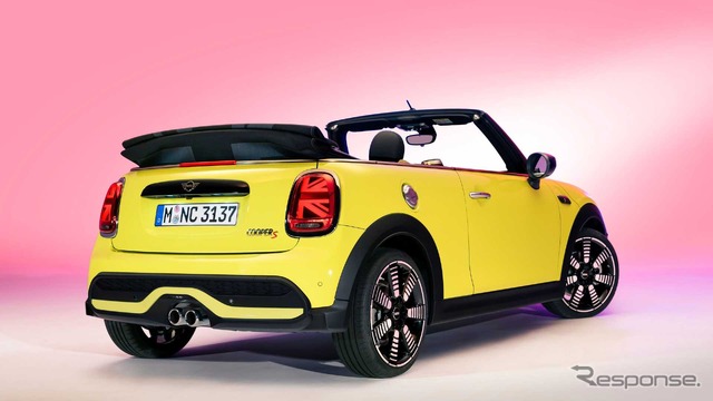 MINI コンバーチブル 改良新型