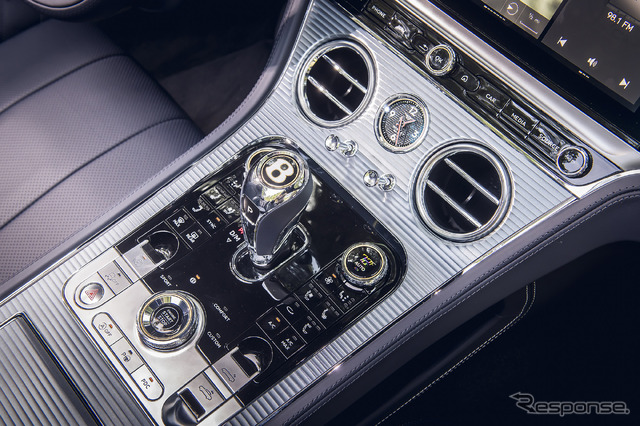 ベントレー コンチネンタルGT V8コンバーチブル(写真は海外仕様)