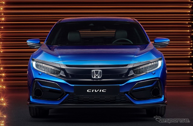 ホンダ・シビック の2021年モデルのスポーツライン(欧州仕様)