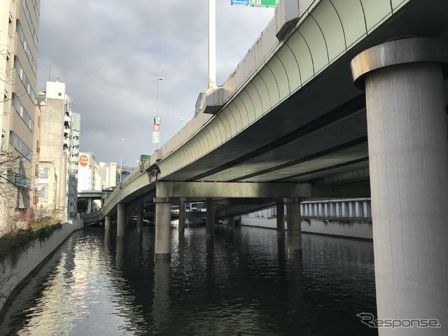 前方が江戸橋出口