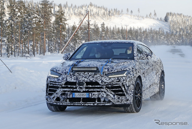 ランボルギーニ ウルス 改良新型プロトタイプ(スクープ写真)
