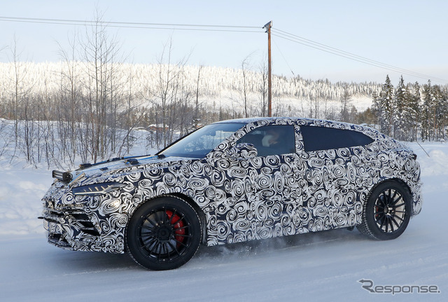 ランボルギーニ ウルス 改良新型プロトタイプ(スクープ写真)