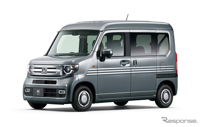 ホンダ M-VAN +STYLE FUN(シャイニンググレー・メタリック)