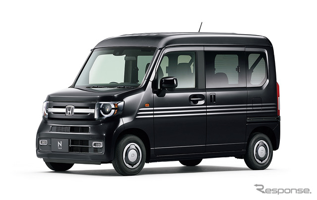 ホンダ M-VAN +STYLE FUN(クリスタルブラック・パール)