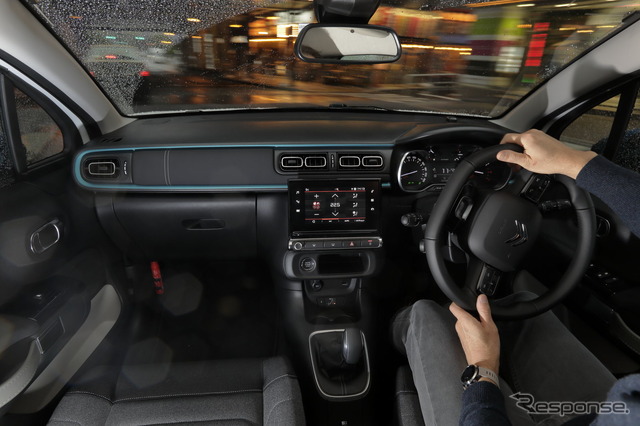 シトロエン C3 改良新型(シャイン)