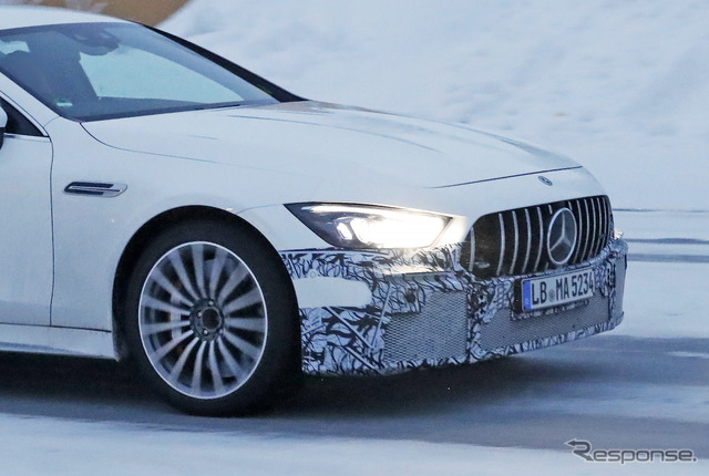 メルセデスAMG GT 4ドアクーペ「73e」プロトタイプ(スクープ写真)
