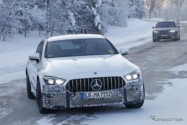 メルセデスAMG GT 4ドアクーペ「73e」プロトタイプ(スクープ写真)