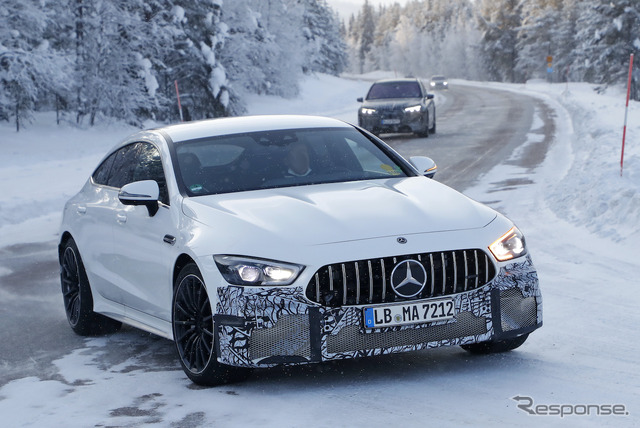 メルセデスAMG GT 4ドアクーペ「73e」プロトタイプ(スクープ写真)