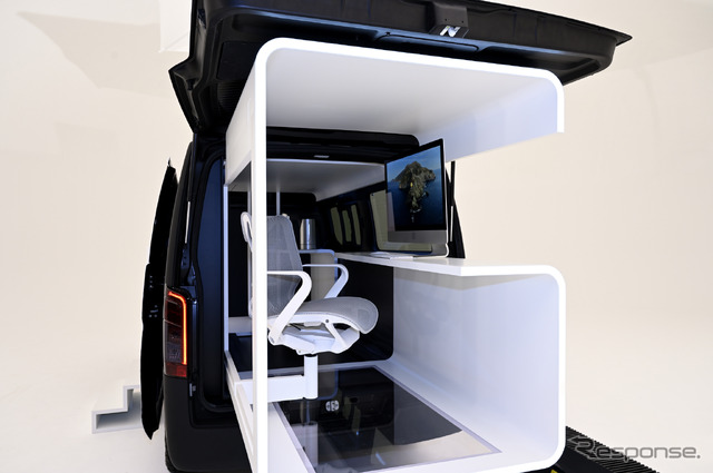 日産 NV350 CARAVAN OFFICE POD CONCEPT