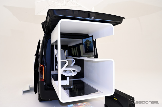 日産 NV350 CARAVAN OFFICE POD CONCEPT