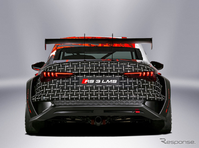 アウディ、TCR規定レース車「RS 3 LMS」の第2世代モデルを公開 8 アウディ、TCR規定レース車「RS 3 LMS」の第2世代モデルを公開 8