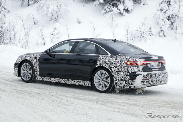 アウディ A8 改良新型プロトタイプ(スクープ写真)