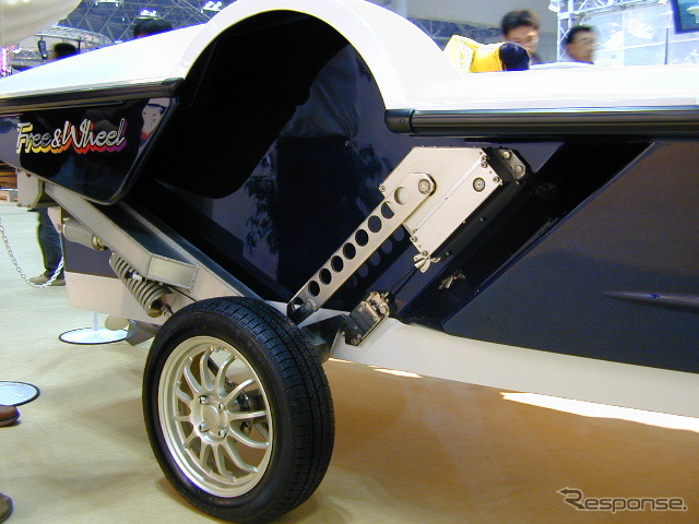 【東京ボートショー2002速報】ヤマハの水陸両用車、発売近付く!!