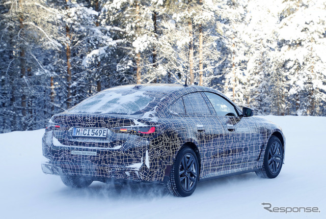 BMW i4 プロトタイプ(スクープ写真)