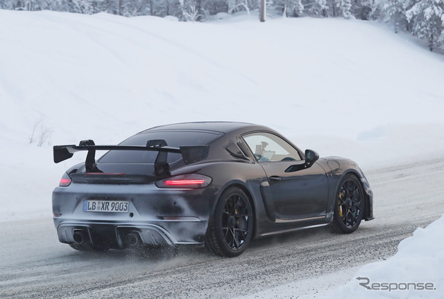 ポルシェ 718ケイマン GT4 RS 市販型プロトタイプ(スクープ写真)