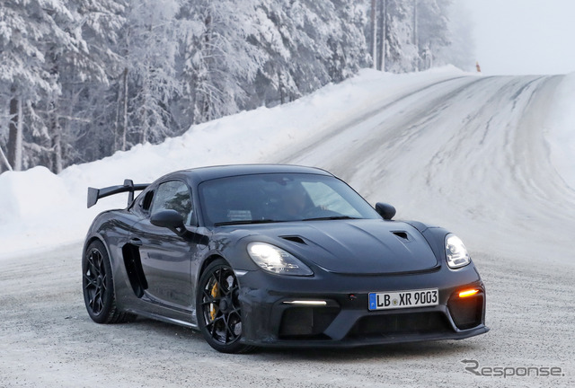 ポルシェ 718ケイマン GT4 RS 市販型プロトタイプ(スクープ写真)