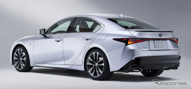 レクサス IS 改良新型 F SPORT(北米仕様)