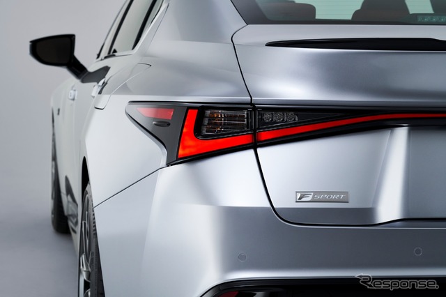 レクサス IS 改良新型 F SPORT(北米仕様)