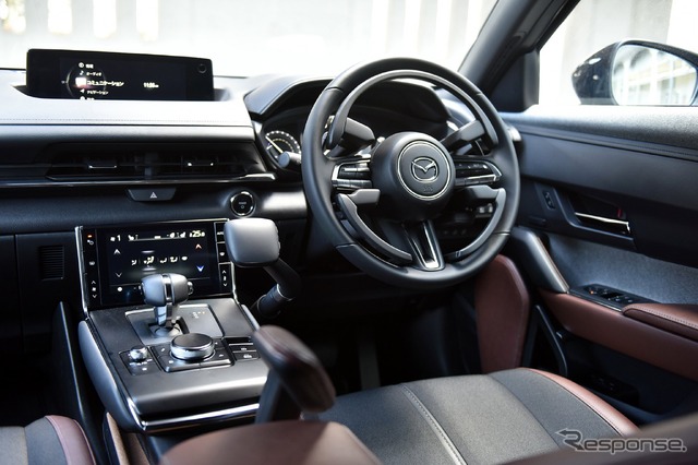 マツダ MX-30 EV 自立支援車両(「Self-empowerment Driving Vehicle」)
