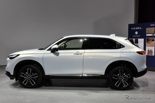 ホンダ ヴェゼル 新型(e:HEV Z)