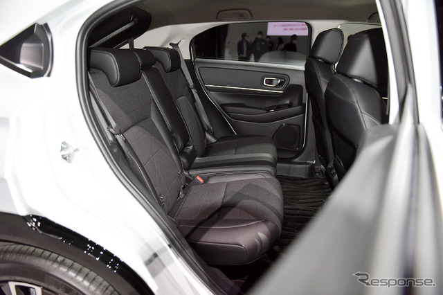 ホンダ ヴェゼル 新型(e:HEV Z)