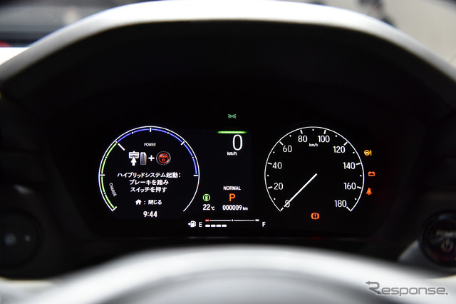 ホンダ ヴェゼル 新型(e:HEV PLaY)