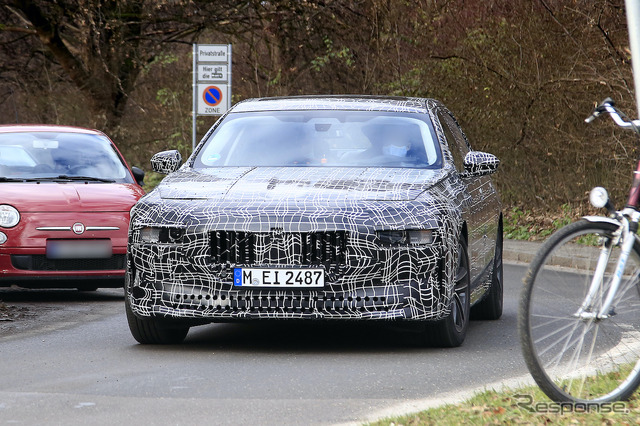 BMW i7 プロトタイプ(スクープ写真)